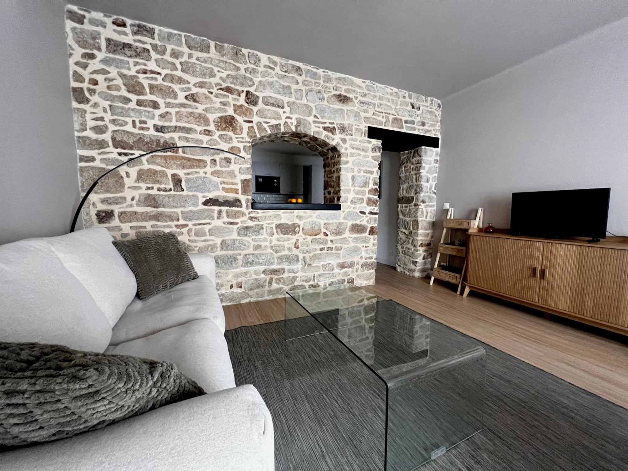 T2 Refais A Neuf, Plein Centre De Appartement *